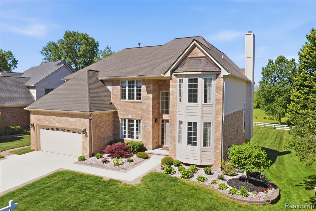 16565 Sherwood Lane - Photo 4
