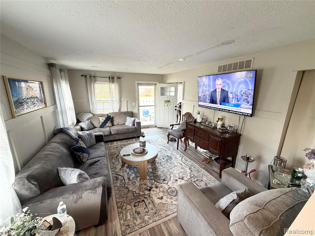 8542 SPINNAKER WAY, Ypsilanti, MI 48197 — Photo 9
