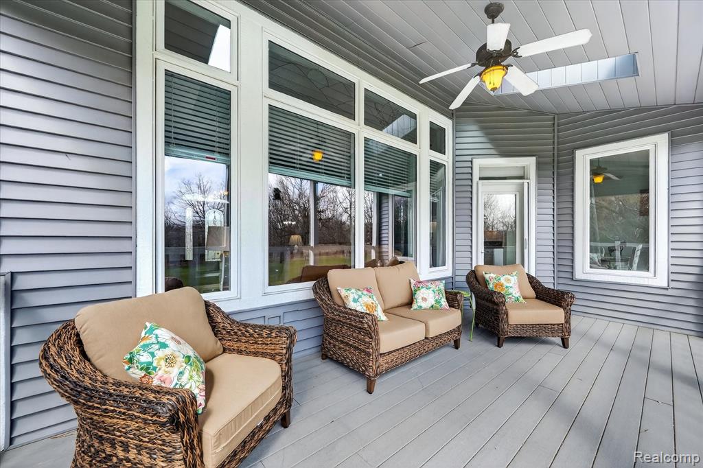 9254 Willowgate, Goodrich Vlg, MI — Photo 48