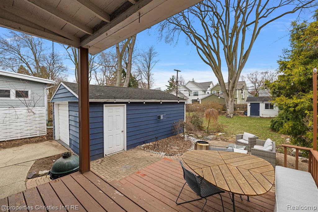 702 S Vermont Avenue, Royal Oak, MI 48067 — Photo 29