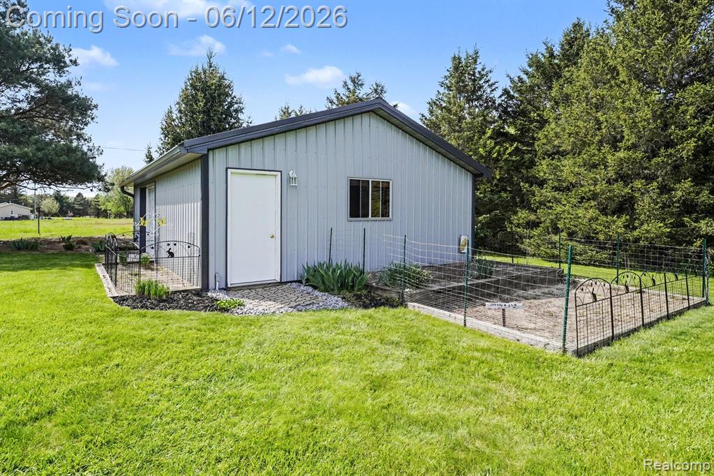10186 Converse Road, Fowlerville, MI 48836 — Photo 25