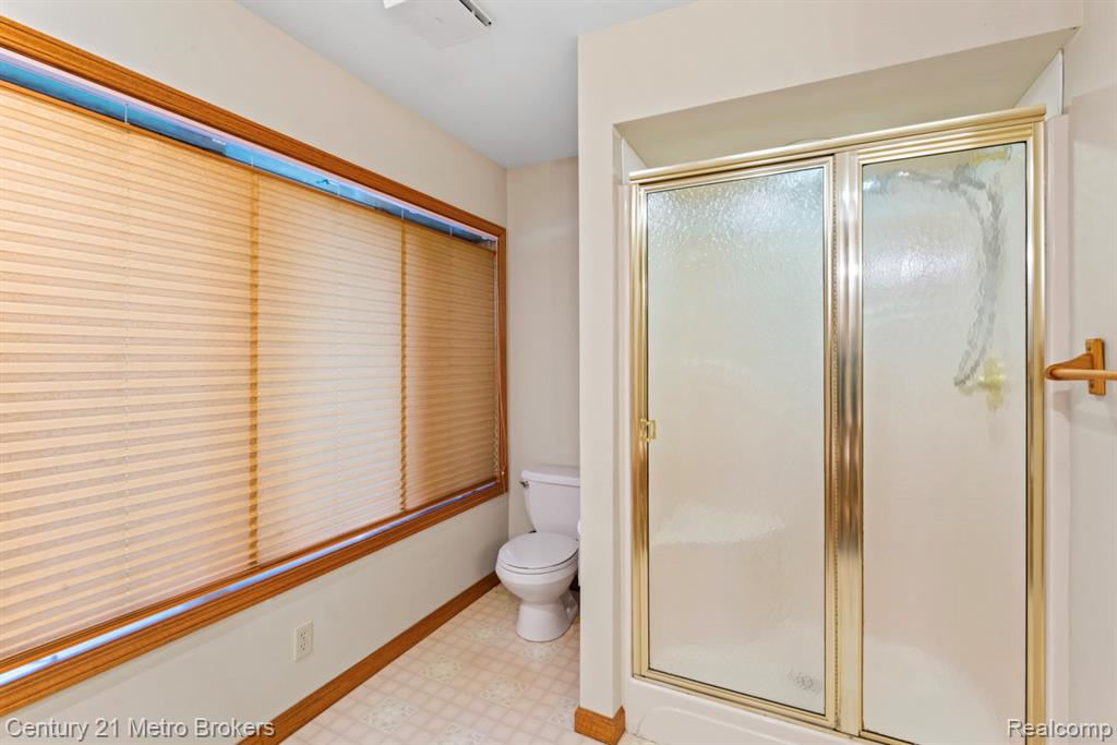 751 River Edge Court, Flushing, MI 48433 — Photo 14