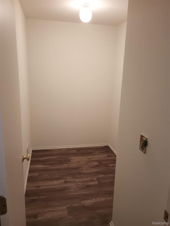 6379 Sheppard Drive, 90, Westland, MI — Photo 25