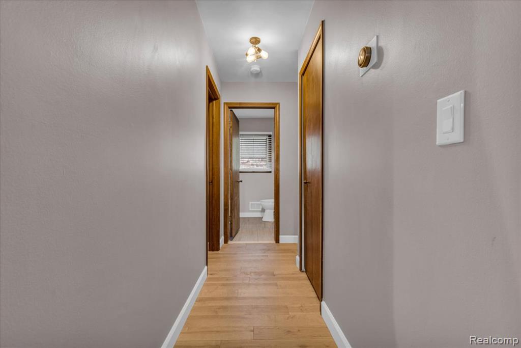 43939 Manitou Drive, Clinton Twp, MI 48038 — Photo 16