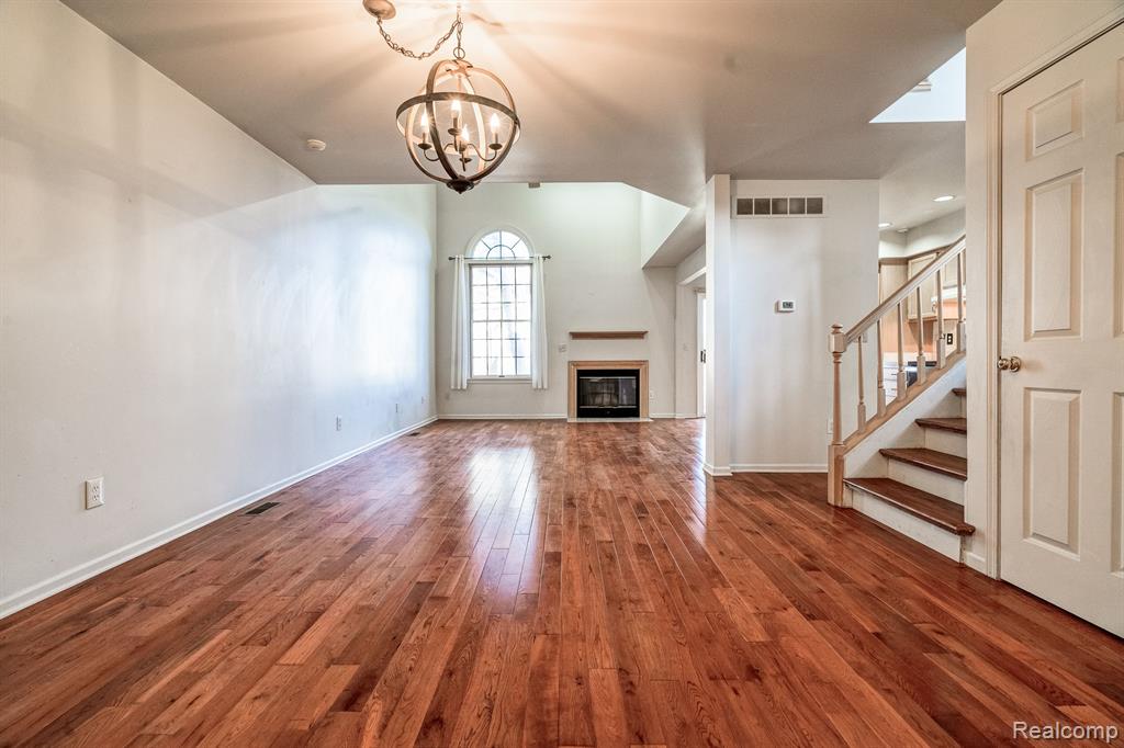 45293 HORSESHOE Circle, Canton, MI 48187 — Photo 8