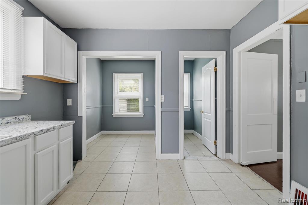 5767 Berkshire Street, Detroit, MI 48224 — Photo 9