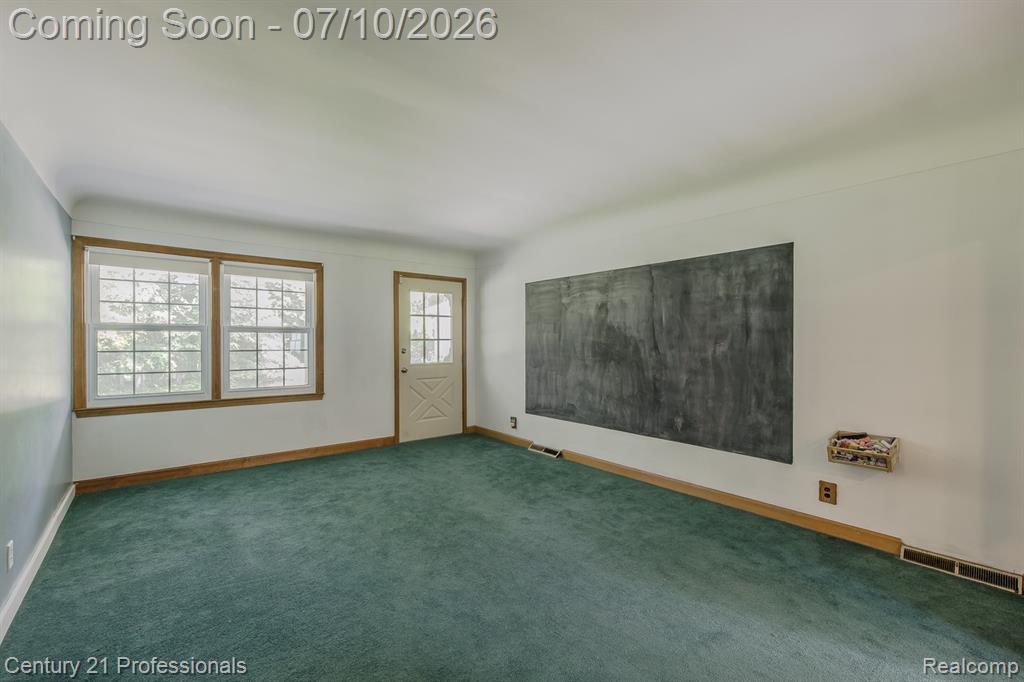1790 Kent Road, Ortonville, MI 48462 — Photo 7