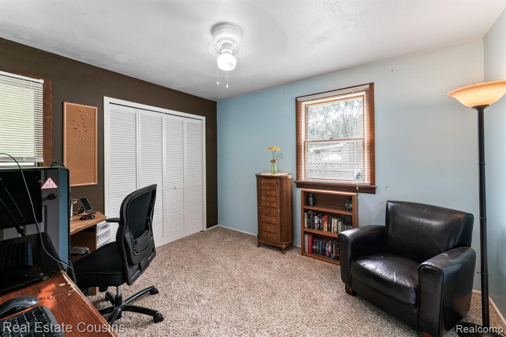 8419 Belle Bluff Drive, Grand Blanc, MI 48439 — Photo 17