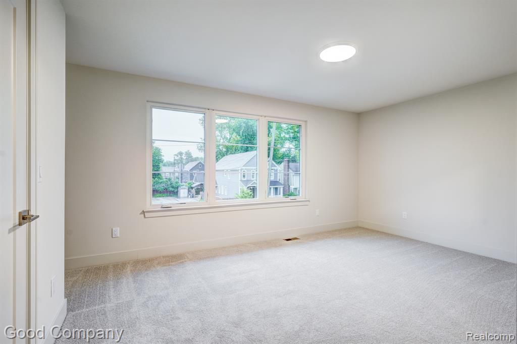 812 Irving Avenue, Royal Oak, MI 48067 — Photo 59