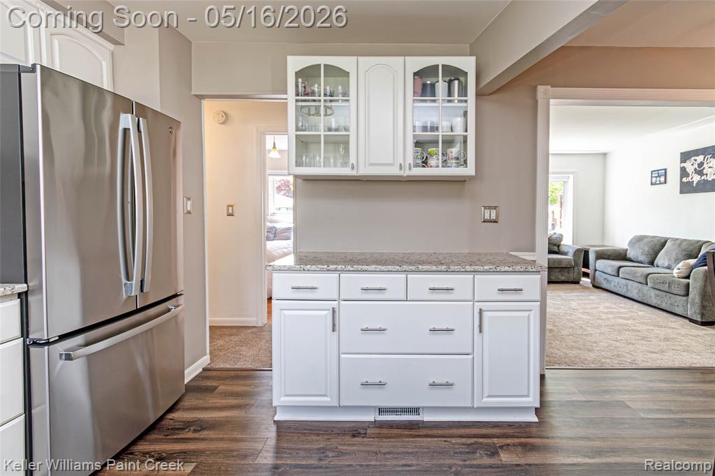 29652 Sherry Avenue, Madison Heights, MI 48071 — Photo 23