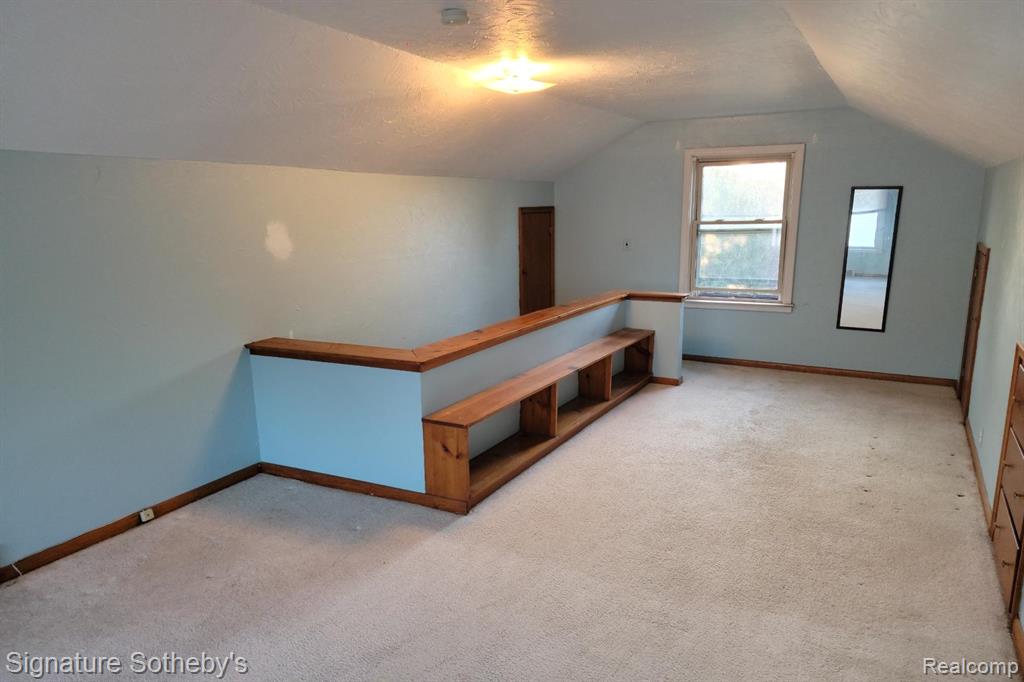 1937 Allard Avenue, Grosse Pointe Woods, MI 48236 — Photo 11