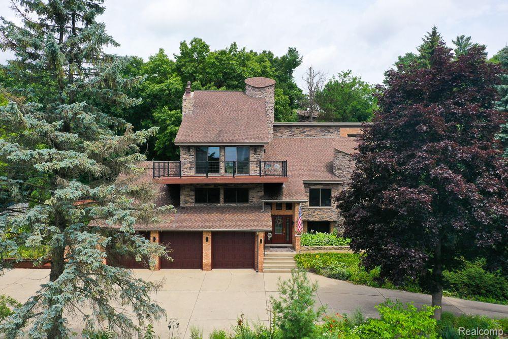 6576 Balmoral Terrace, Clarkston, MI — Photo 2