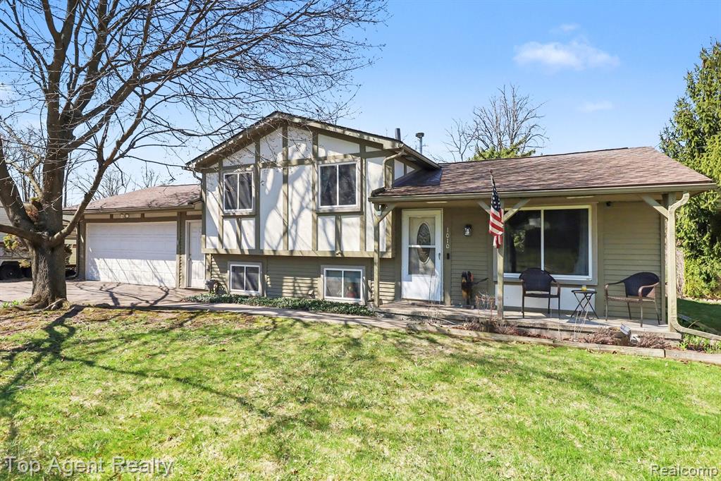 1010 Pelham Boulevard, Waterford, MI 48328 — Photo 3