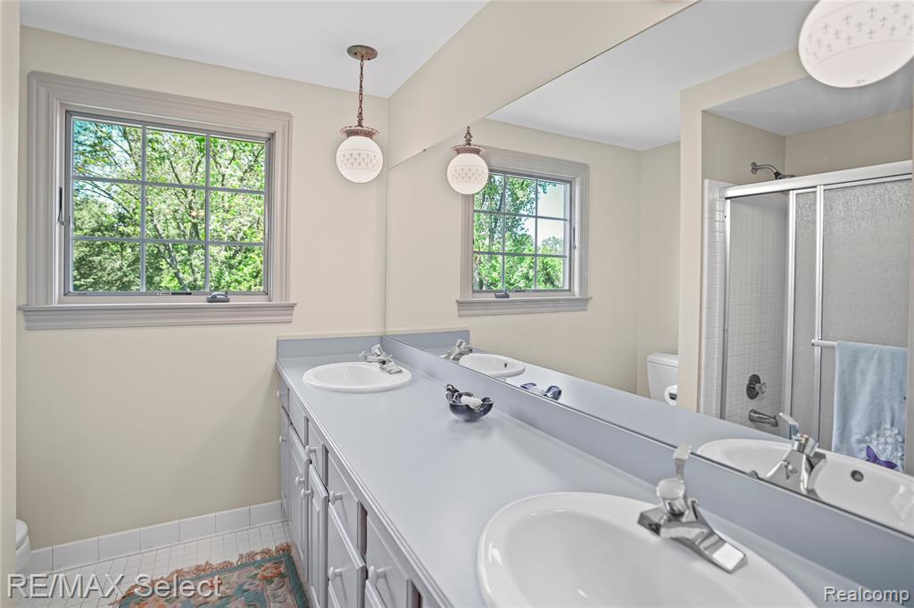 487 Boutell Drive, Grand Blanc, MI 48439 — Photo 26