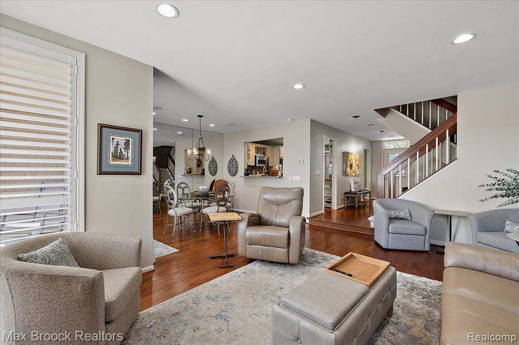892 TARTAN Trail, Bloomfield Hills, MI 48304 — Photo 7