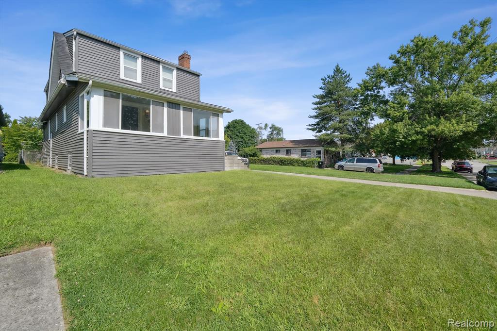 18849 DELAWARE Avenue, Redford, MI 48240 — Photo 2