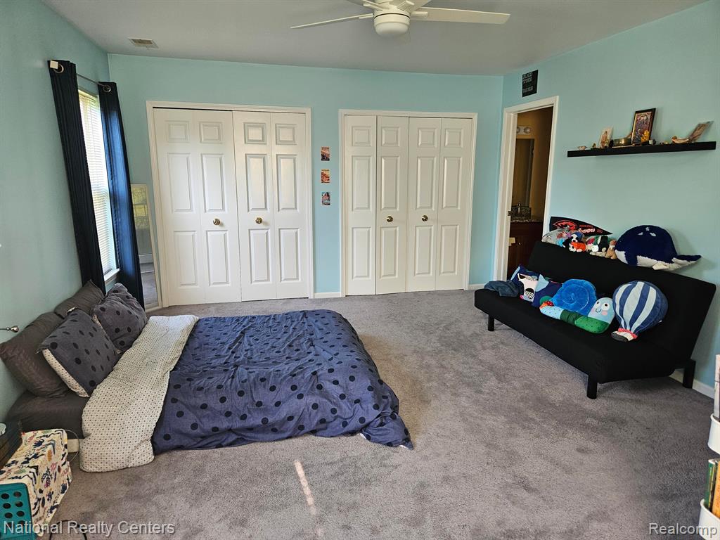 2860 S KNIGHTSBRIDGE Circle, Ann Arbor, MI 48105 — Photo 10