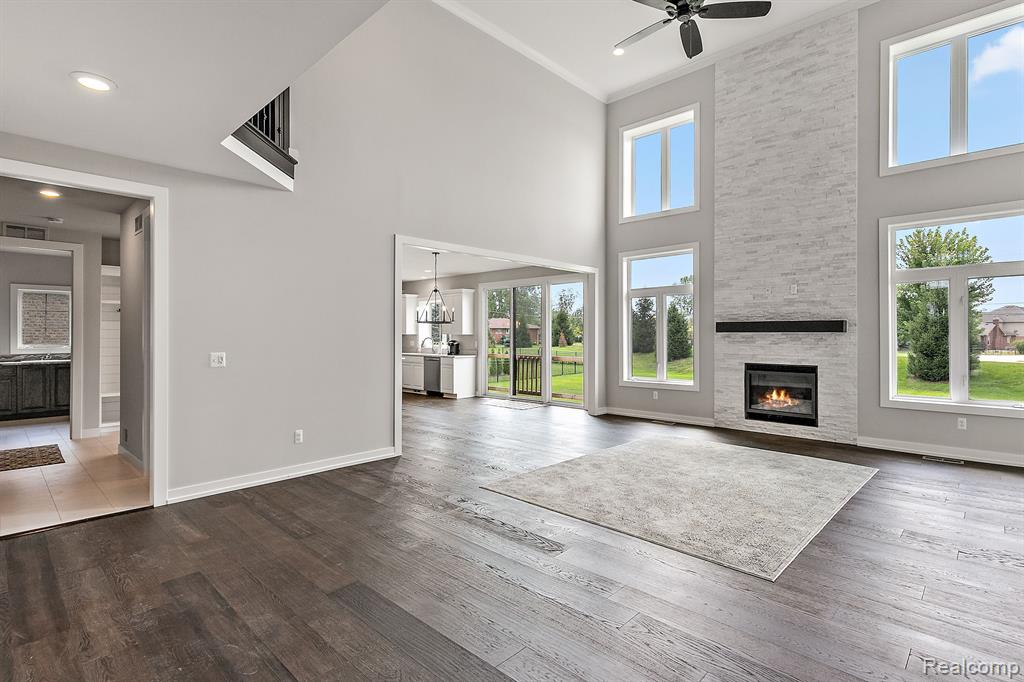 45190 TWIN RIVER Drive, Macomb, MI 48044 — Photo 18