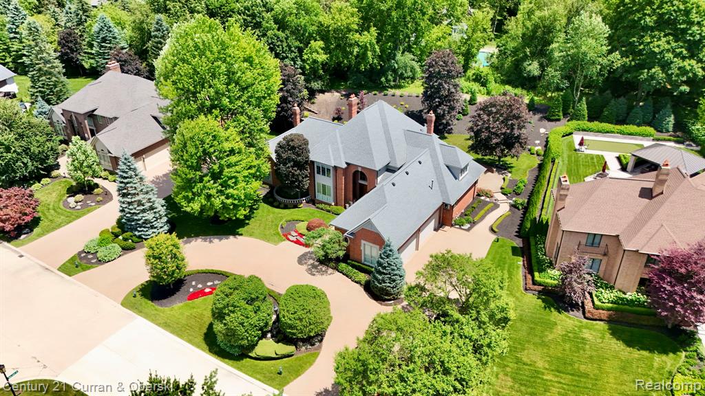 18878 Oak Leaf Lane, Northville, MI 48168 — Photo 73