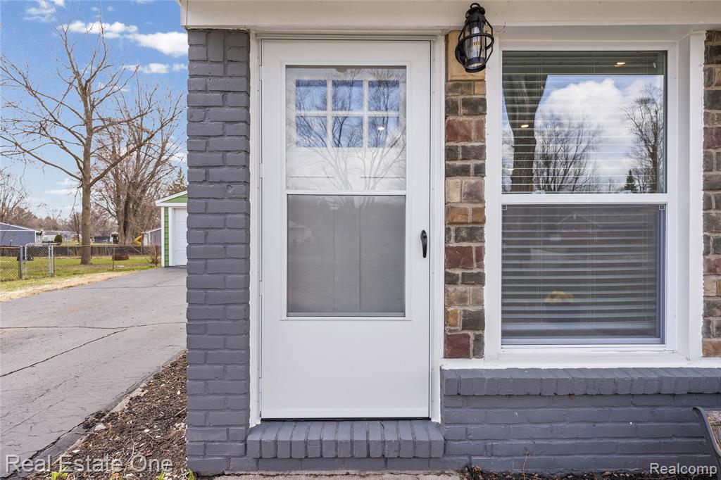 4913 Rioview Drive, Clarkston, MI — Photo 8