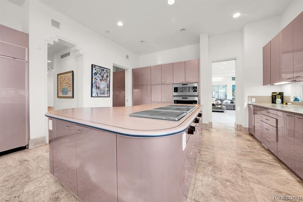 1744 Heron Ridge Drive, Bloomfield Hills, MI, 48302
