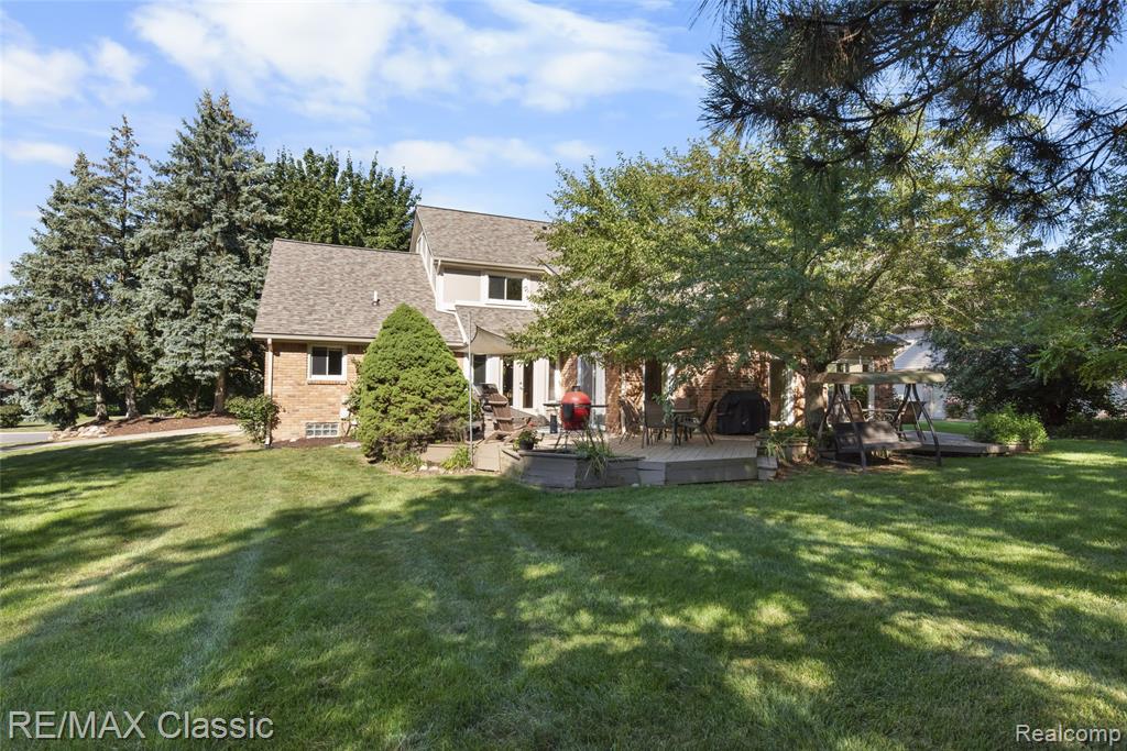 20540 Woodcreek Boulevard, Northville, MI 48167 — Photo 53