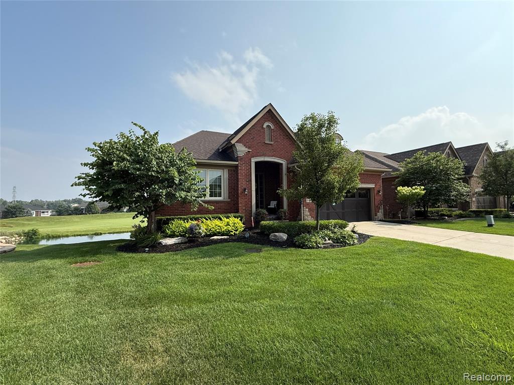 58626 Valley View Drive, Washington, MI