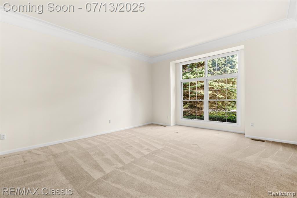 45450 Fountain View Drive, Canton, MI 48188 — Photo 9