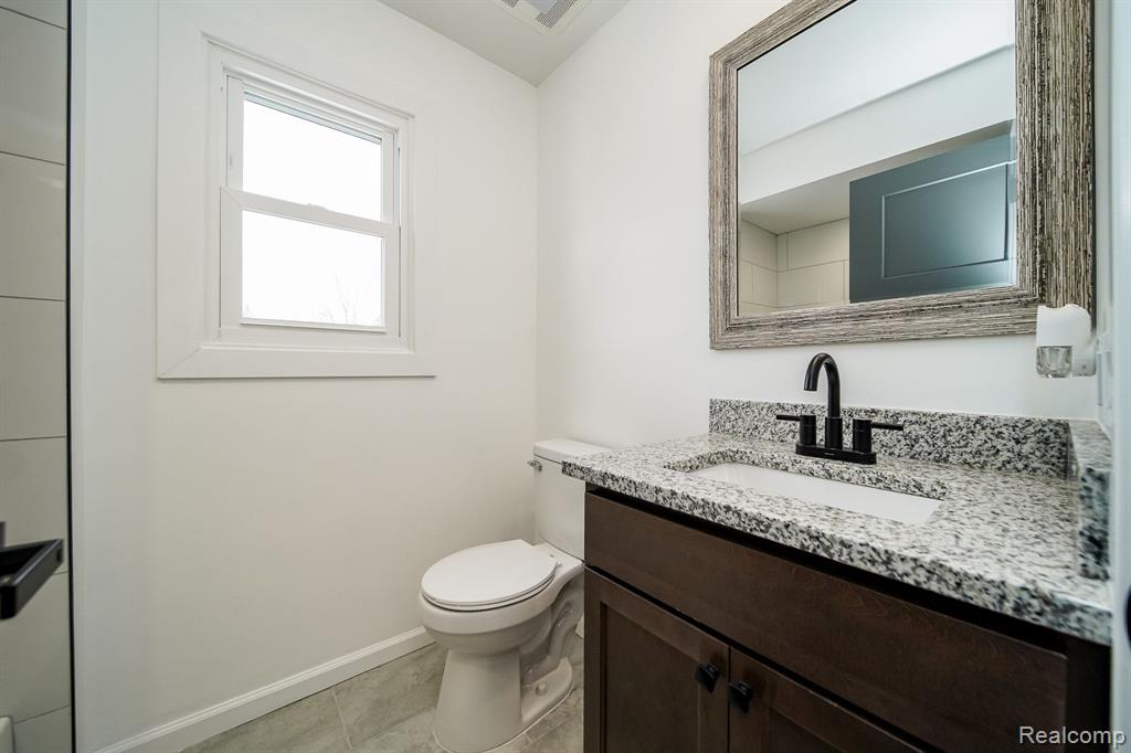 6522 ELLINWOOD Drive, White Lake, MI 48383 — Photo 36