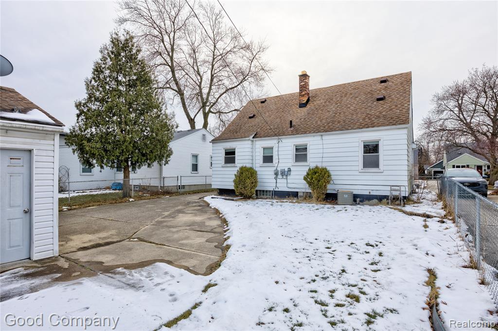 706 N Vermont Avenue, Royal Oak, MI 48067 — Photo 43