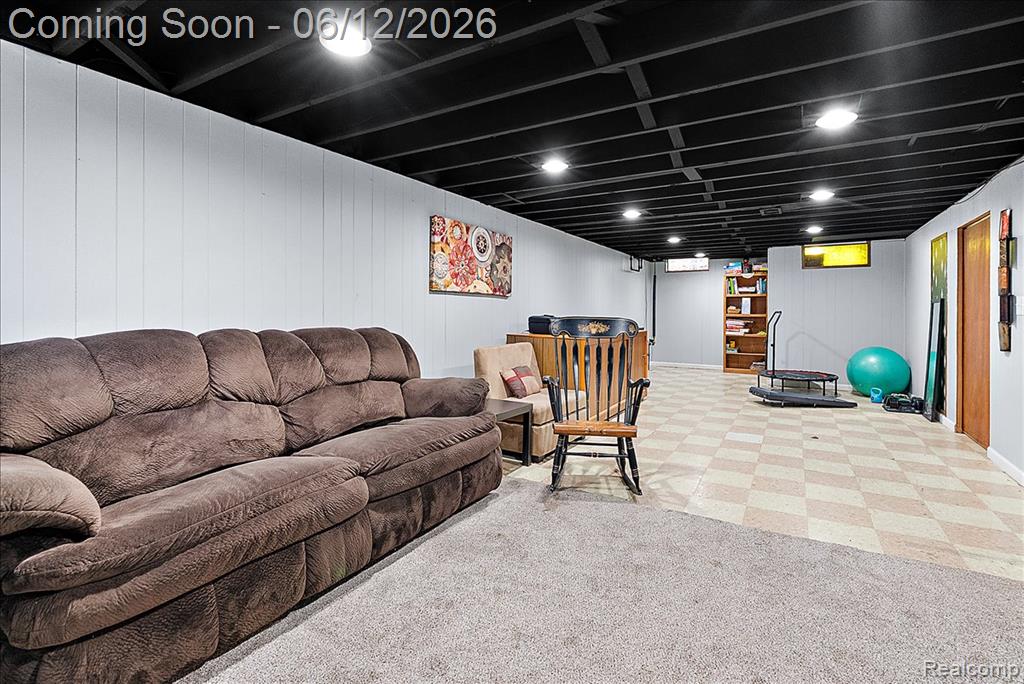 29555 Herbert Street, Madison Heights, MI 48071 — Photo 20