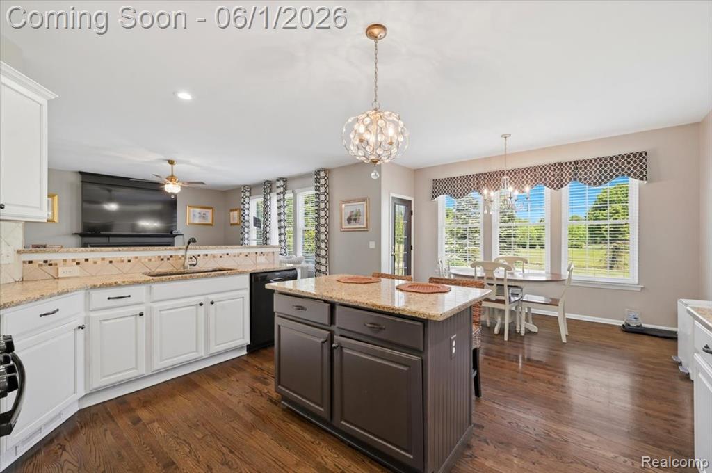 48606 Greenwich Circle, Canton, MI 48188 — Photo 17