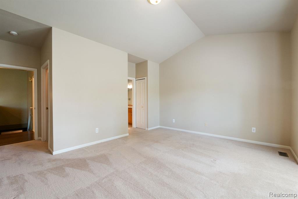 40658 Saint Louis Drive, Clinton Twp, MI 48038 — Photo 42