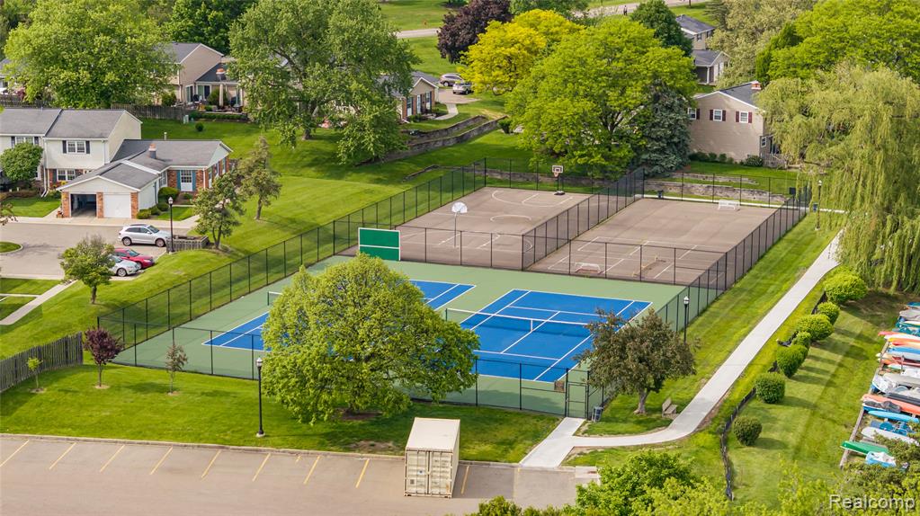 42683 Savoy Court, Northville, MI 48167 — Photo 53