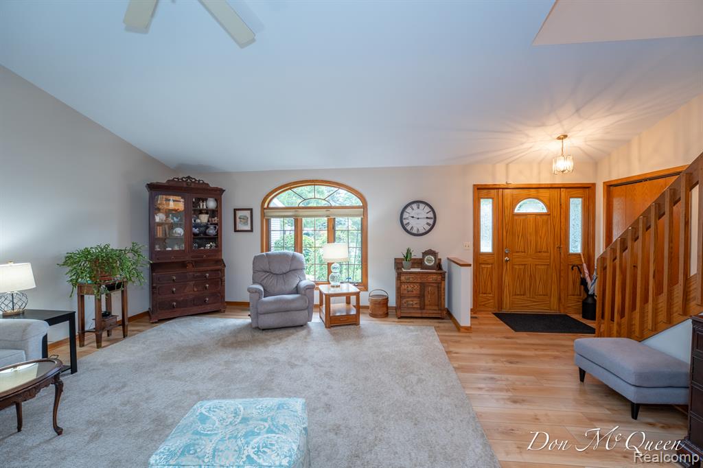 5225 Discovery Drive SE, Grand Rapids, MI 49508 — Photo 2
