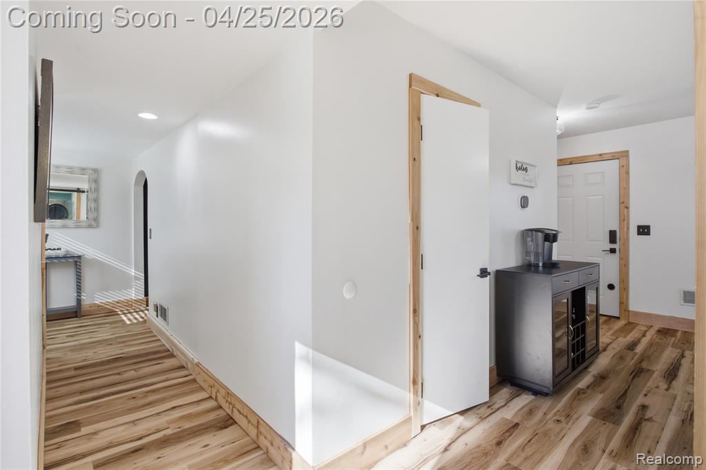 8822 Cogswell Street, Romulus, MI 48174 — Photo 18