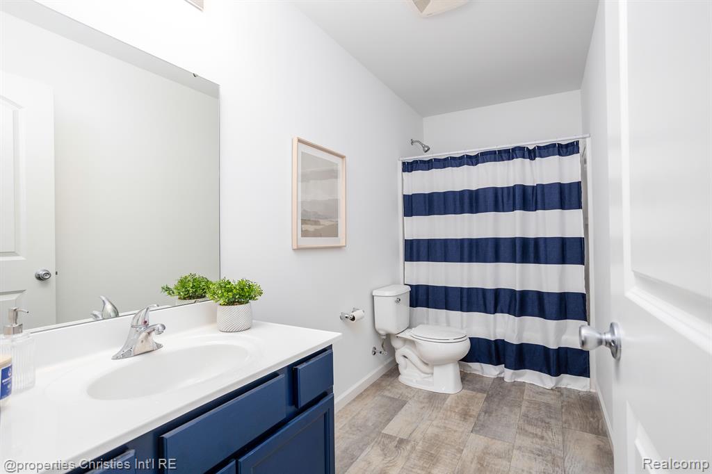 844 SADDLEBROOK Drive, Linden, MI 48451 — Photo 26