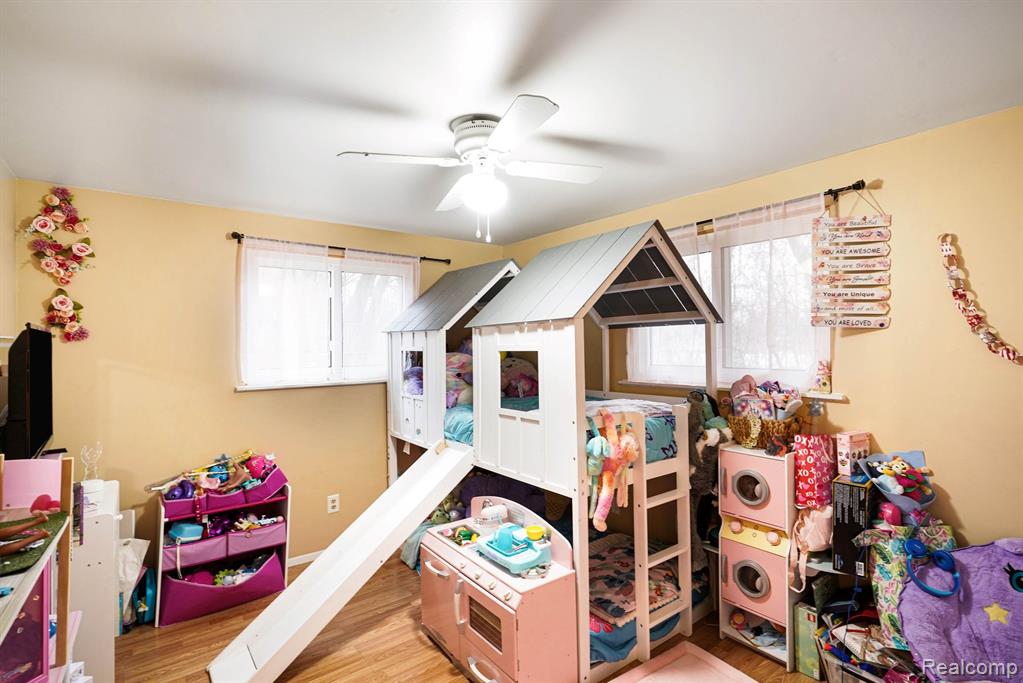 5429 Wakefield Road, Grand Blanc, MI 48439 — Photo 11