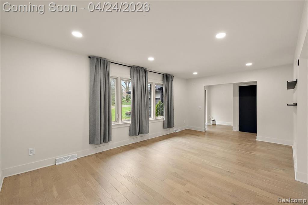 4389 Charing Way, Bloomfield Hills, MI 48304 — Photo 7
