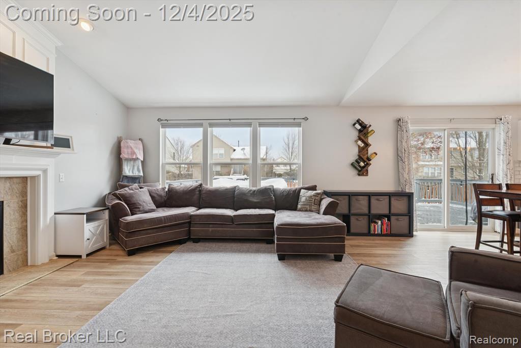 7573 Carlton Drive, Ypsilanti, MI 48197 — Photo 7