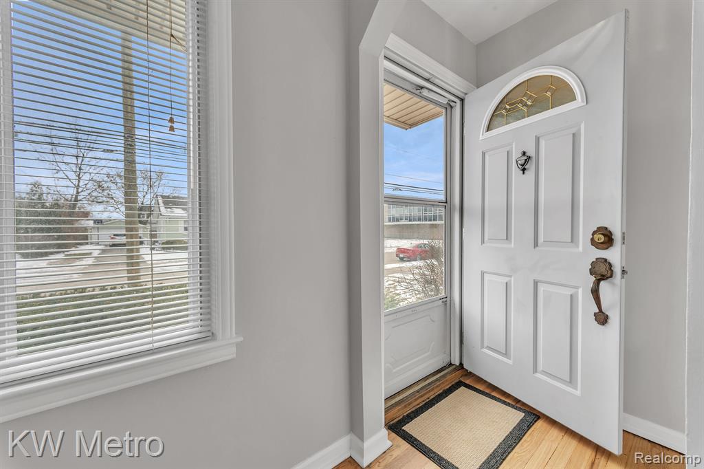 51 LINCOLN Avenue, Clawson, MI — Photo 5