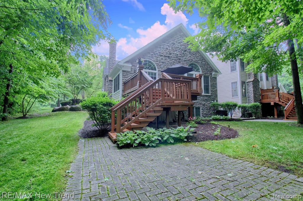 49698 Timber Trail, Novi, MI — Photo 39