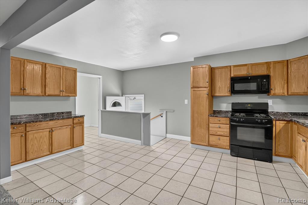 5959 Huron Street, Taylor, MI 48180 — Photo 8