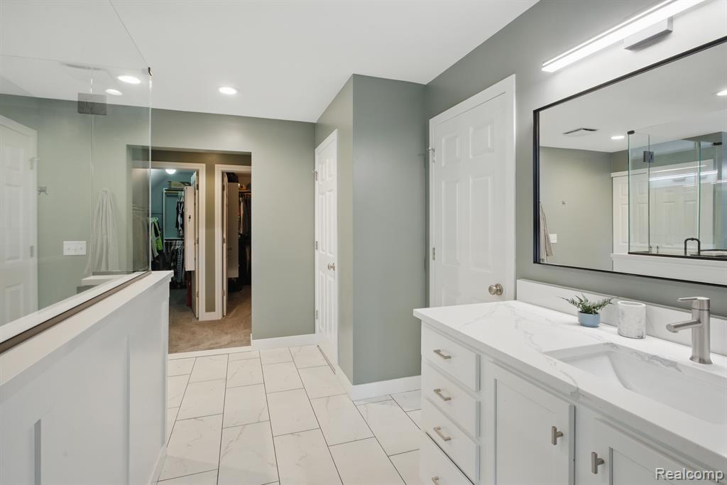 4025 PRAIRIE ROSE Drive, Howell, MI 48843 — Photo 27