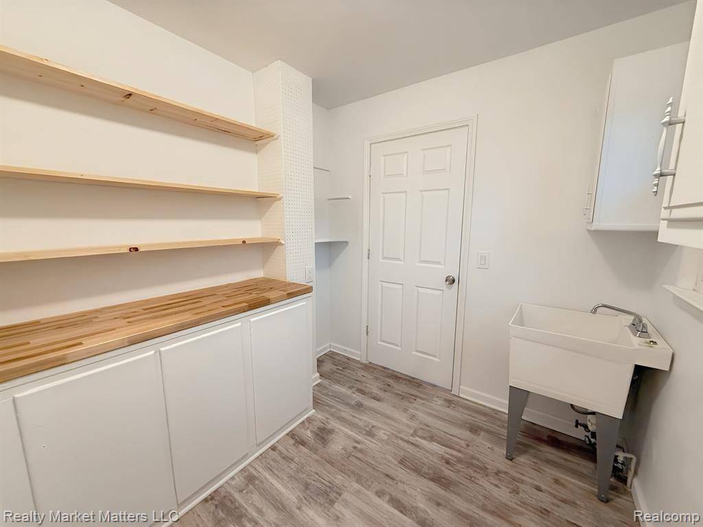 2142 Farnsworth Road, Lapeer, MI 48446 — Photo 15