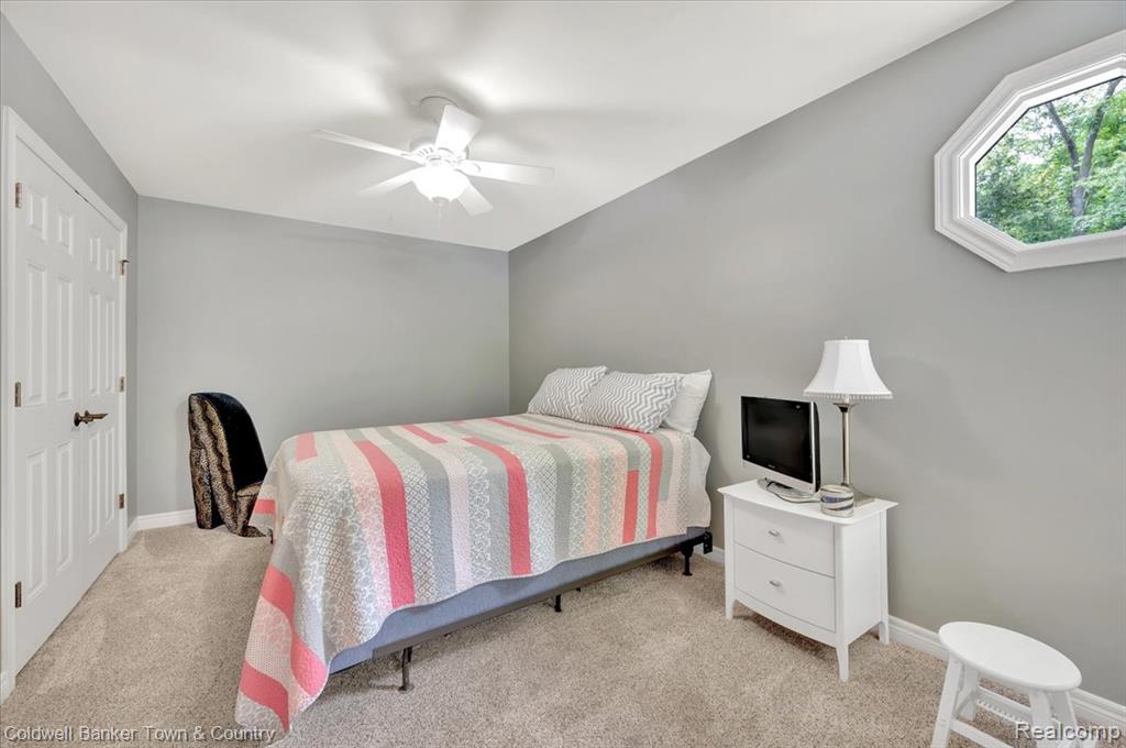 520 Iroquois Court, Oxford, MI 48371 — Photo 31