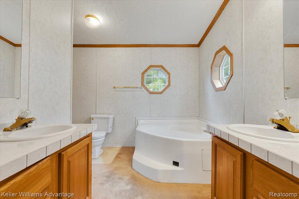 22 Ridgeway, Saline, MI 48176 — Photo 13