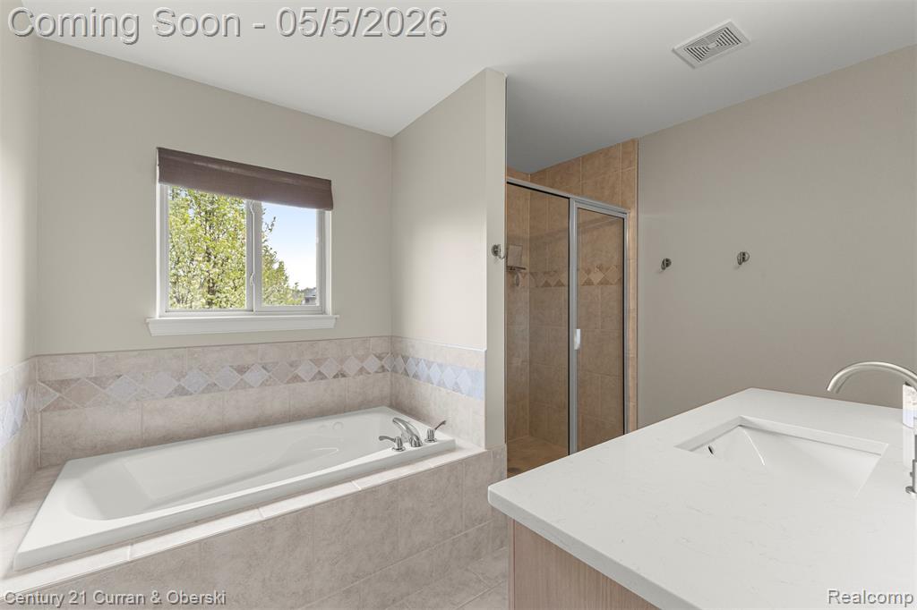 22254 Rhys Drive, Macomb, MI 48042 — Photo 20
