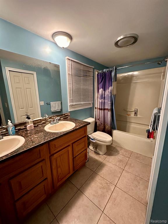 7700 RAVENSWOOD Road, Wales, MI — Photo 8