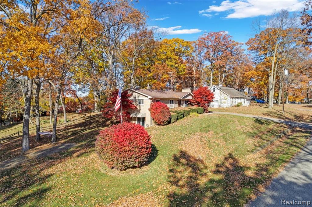 5955 Princess Lane, Clarkston, MI — Photo 2